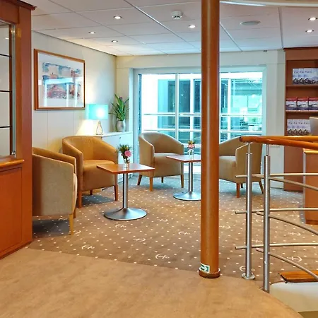 Bateau-hotel Ms Carmen *
